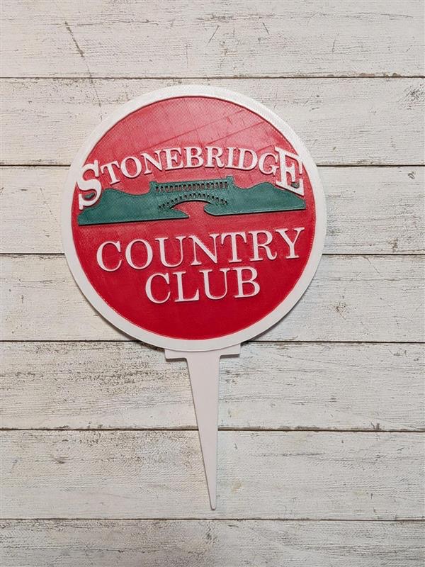 Stonebridge Country Club circular red and green custom golf tee sign